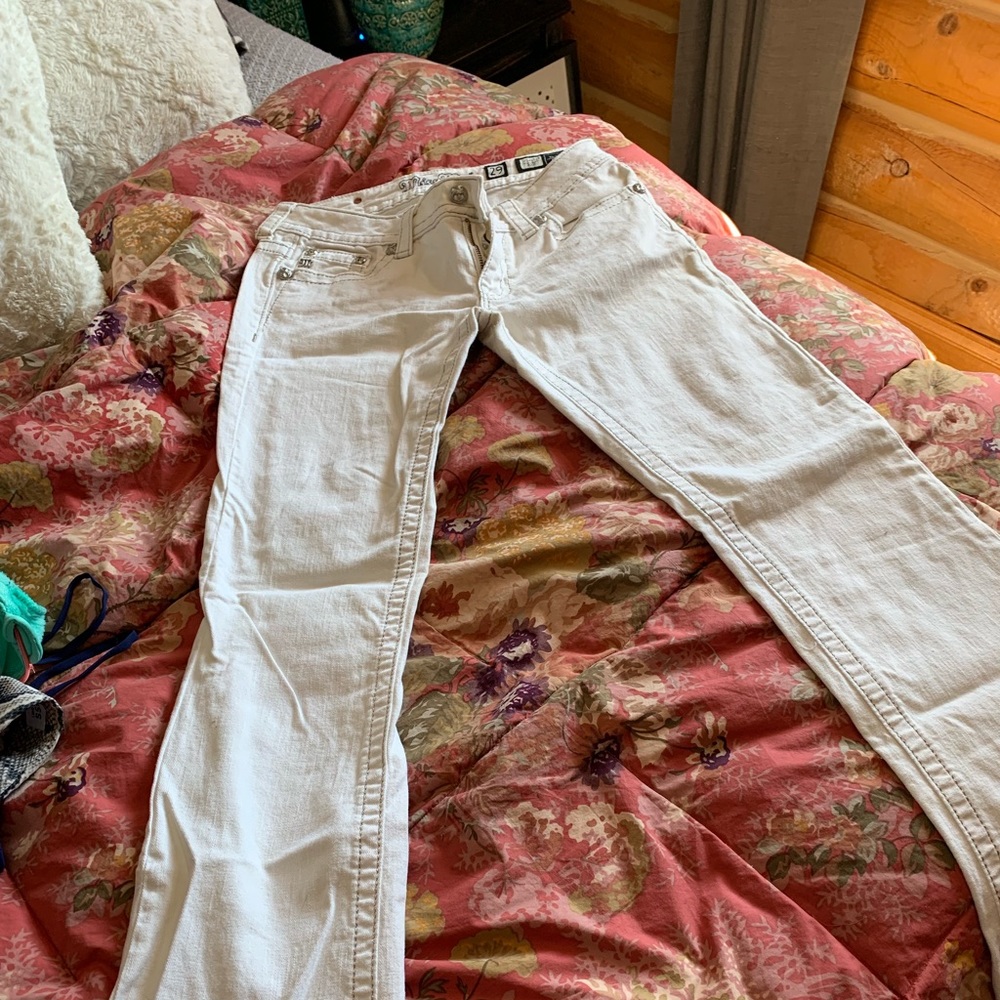 Miss Me White jean